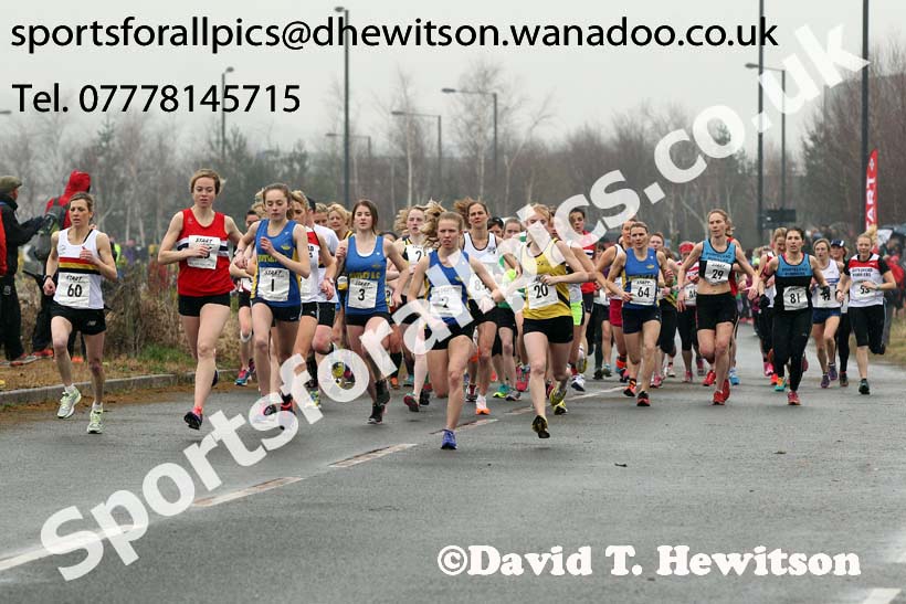 Womens relay, Elswick Harriers Relays, Newburn, Newcastle. Photo: David T. Hewitson/Sports for All Pics